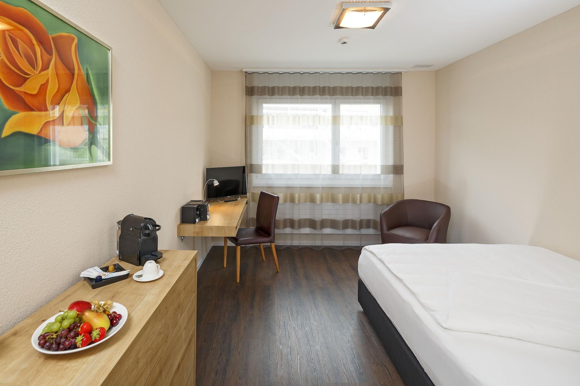 Villmergen Swiss Quality Hotel Luaran gambar